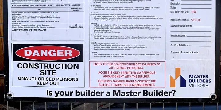 Signs Banners Online printed site board on fence