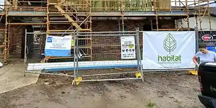 Signs Banners Online printed tradie banner on fence