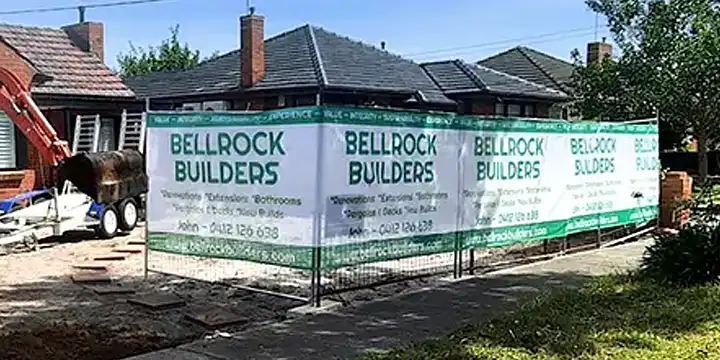 Signs Banners Online printed tradie banner on fence