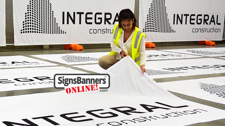 Fence mesh banner